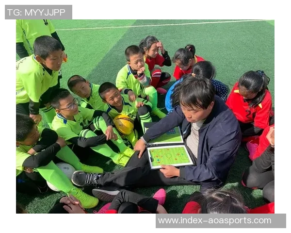 直播吧与足协杯携手助力苏州星海小学足球梦想共同成长