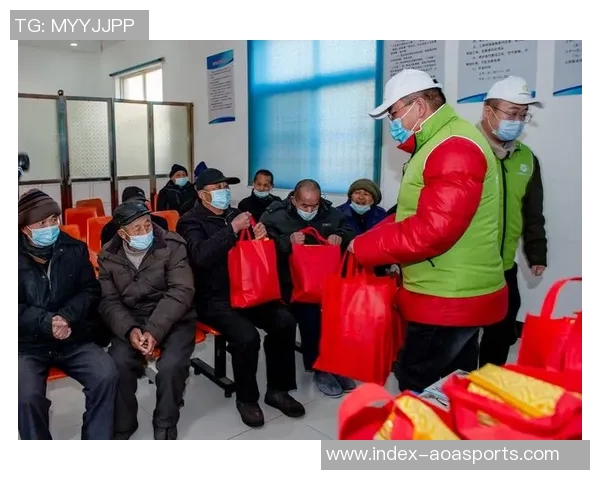 拉菲尼亚回乡举办圣诞慈善活动温暖帮助有需要的人们