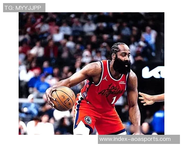 快船交易鲍威尔意在灵活薪资空间球员曾希望获得丰厚合同 快船交易鲍威尔意在灵活薪资空间球员曾希望获得丰厚合同